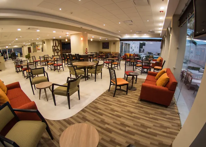 Holiday Inn Express Guadalajara Aeropuerto By Ihg