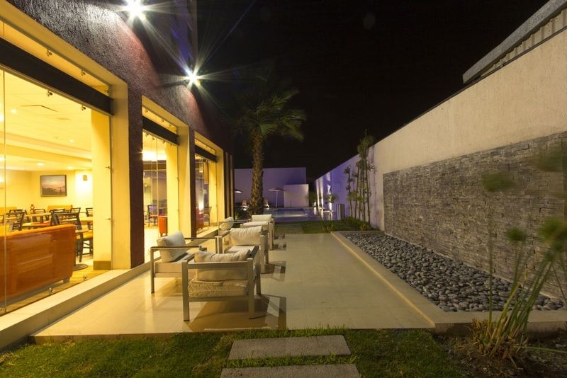 Express Guadalajara Aeropuerto By Ihg Las Pintas